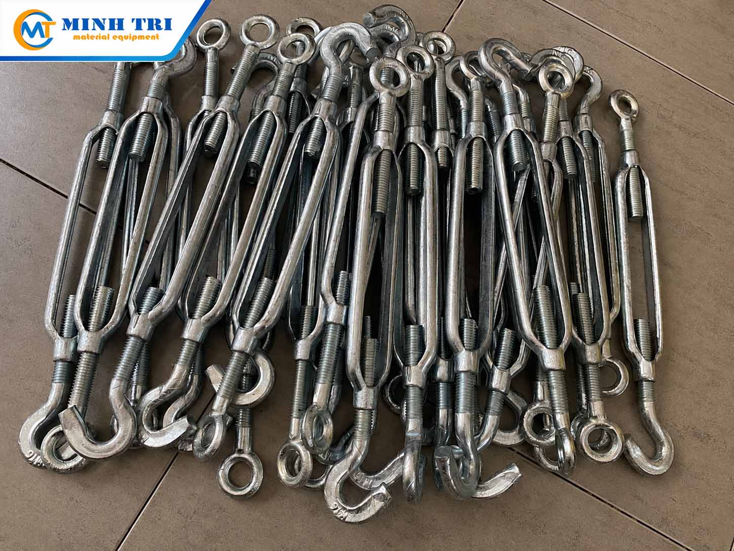 kho tăng đơ cáp M18