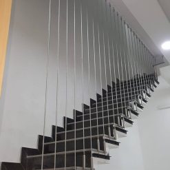Cáp thép inox bảo vệ cầu thang